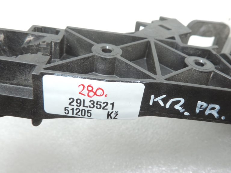 Oriģināls Cupra Leon KL8 durvju roktura rāmja turētājs priekšējais kreisais 5H0837885C
