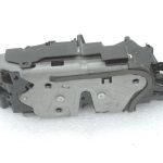 Oriģinālā Cupra Leon KL8 durvju slēdzene priekšējā kreisā 5TB837015D, 5TB 837 015 D