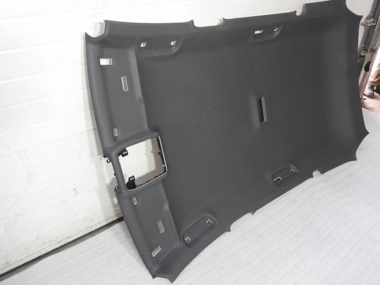 Melns ar ‼️ Defekts ‼️ Cupra Leon Sportstourer Headliner 5FE867501HIK9