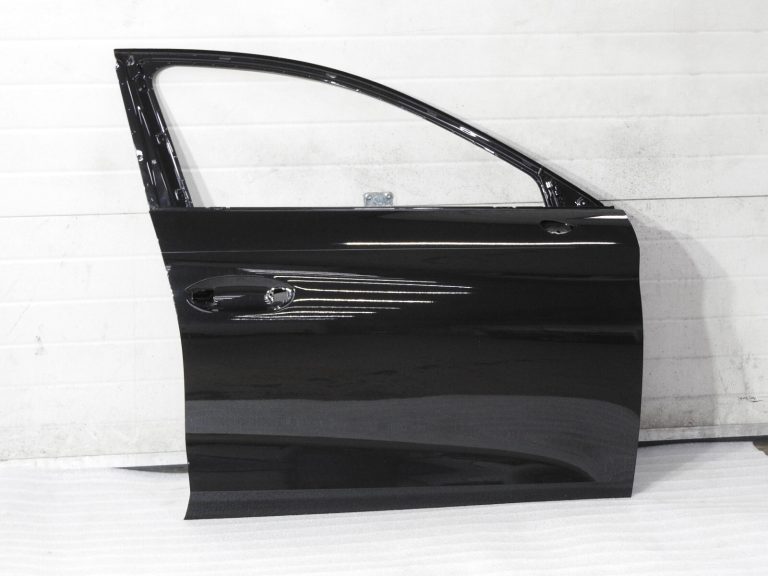 Priekšējās labās durvis priekš CUPRA LEON SEAT SPORTSTOURER 5FA831052B 0E / Y9T