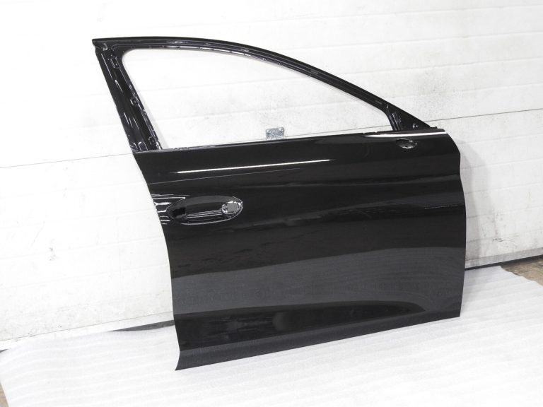 Priekšējās labās durvis priekš CUPRA LEON SEAT SPORTSTOURER 5FA831052B 0E / Y9T
