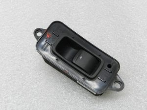 Subaru Legacy Передний правый переключатель регулятора окна 94266AG020