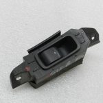 Subaru Legacy Aizmugurējā labā loga regulatora loga slēdzis 94263AG050