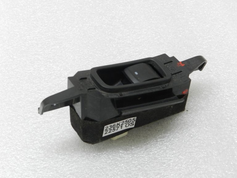 Subaru Legacy Aizmugurējā labā loga regulatora loga slēdzis 94263AG050