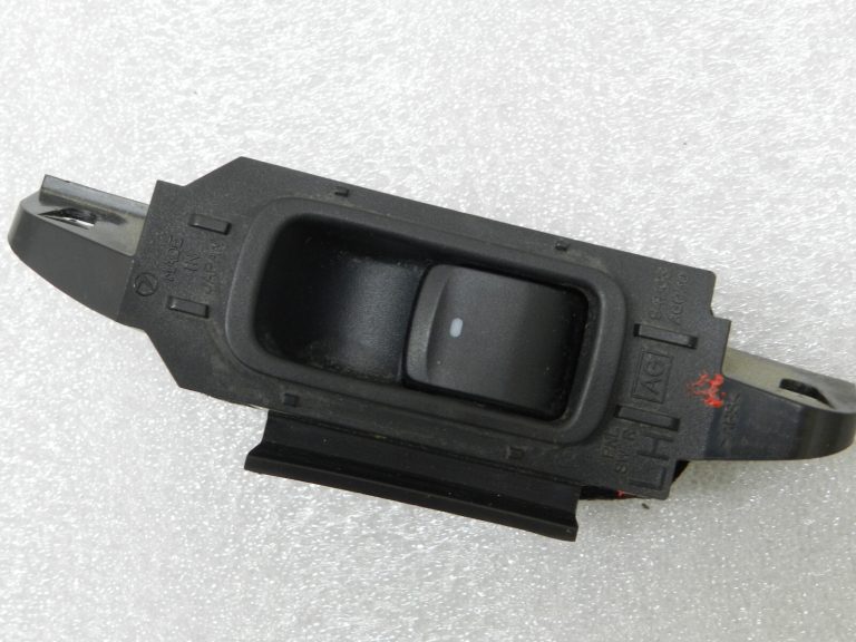 Subaru Legacy Aizmugurējā labā loga regulatora loga slēdzis 94263AG050