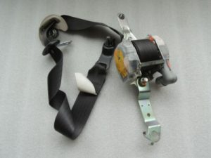 Subaru Legacy 3.0 R Facelift seat belt front right Seat Belt front R