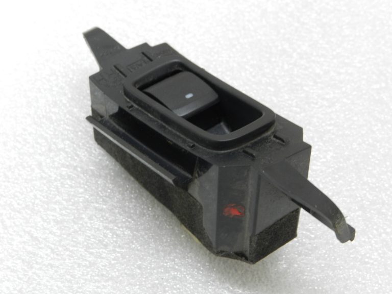 Subaru Legacy Aizmugurējā kreisā loga regulatora loga slēdzis 94263AG040