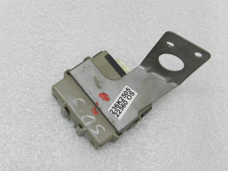 Subaru Legacy IV priekšējo lukturu automātiskās regulēšanas vadības bloks 84967AG010