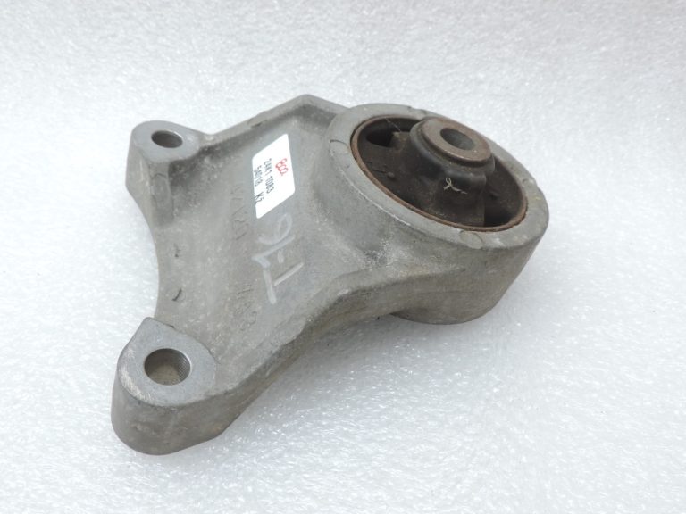 Oriģinālais Toyota RAV4 III (XA30) Lexus NX AZ10 diferenciāļa stiprinājums 5238042110