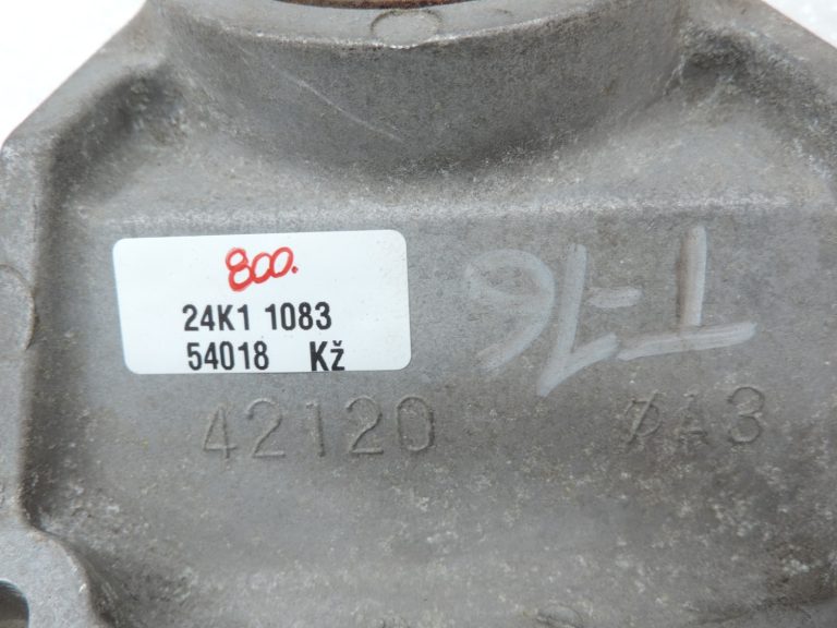 Oriģinālais Toyota RAV4 III (XA30) Lexus NX AZ10 diferenciāļa stiprinājums 5238042110