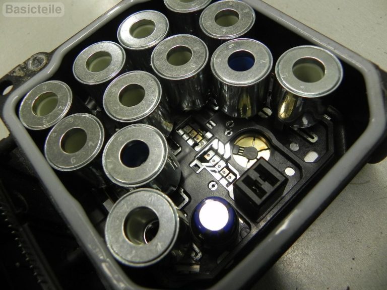 Toyota Corolla Verso R10 04-09 ABS ECU vadības bloks 0265950412 Vadības bloks BOSCH