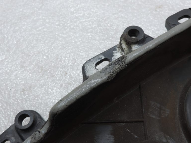 Oriģināls Toyota Avensis T25 2.0d (1CDFTV) Timing belt cover 1132227011