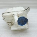 Oriģinālā Toyota Avensis T25 tīrītāju ūdens tvertne 8531502100, 85315-02100