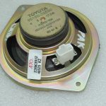 Oriģinālais Toyota Previa II XR30 aizmugurējais skaļrunis 8616028530 86160-28530