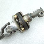 Oriģināls Toyota Previa II XR30 stūres statņa universālais savienojums 4520928010 45209-28010