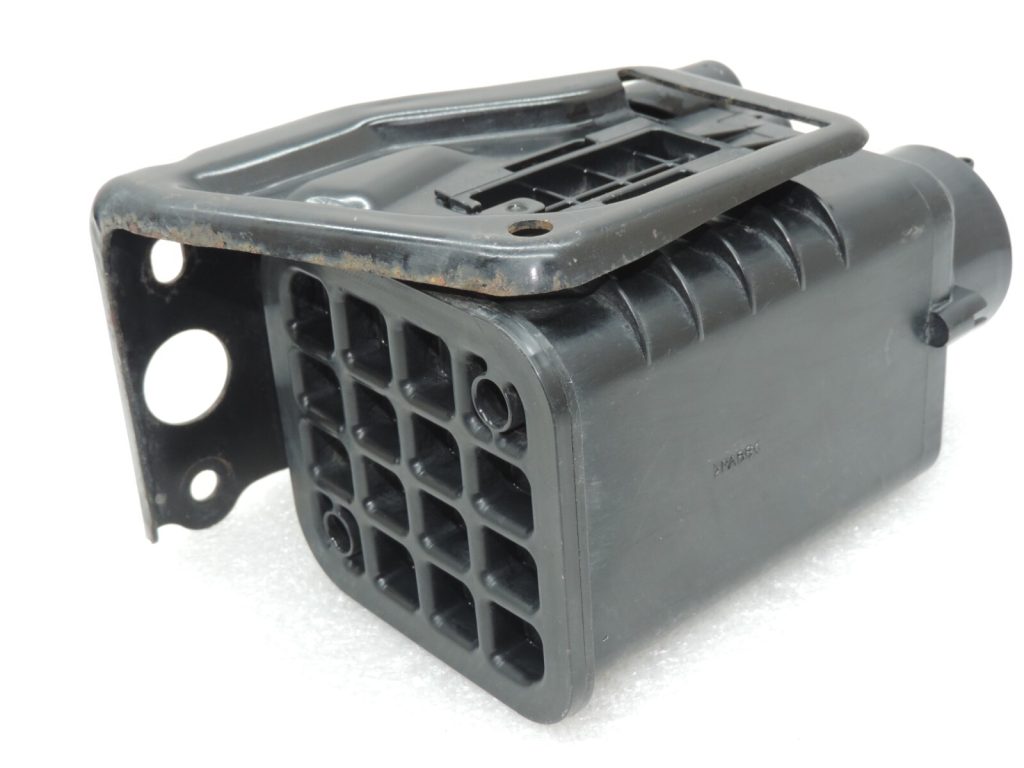 Original Toyota Previa II XR30 etc 2.0/2.4 2AZFE/1AZFE activated carbon canister