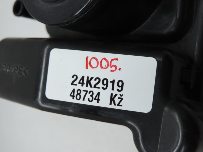 Oriģinālais Toyota Previa II XR30 u.c. 2.0/2.4 2AZFE/1AZFE aktīvās ogles kanisteris
