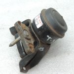 Oriģināls Toyota Avensis T22 2.0 VVTi (1AZFSE) Dzinēja stiprinājums pa labi 1230528050
