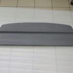 Oriģinālā Toyota RAV4 II XA20 paku plaukts (bez rullo žalūzijas), pelēks 6490242010B1