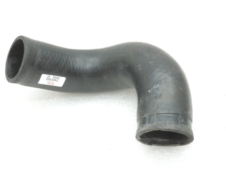 Toyota RAV4 II XA20 2.0 D-4D uzpildes gaisa šļūtene 1734227060 17342-27060