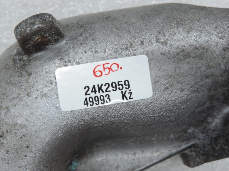 Oriģinālā Toyota RAV4 II XA20 2.0 D-4D ieplūdes kolektora caurule 1786127030 17861-27030