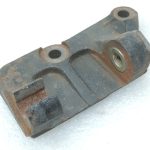 Oriģināls Toyota RAV4 II XA20 2.0 D-4D alternatora kronšteins 1251127010
