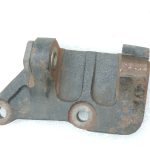 Oriģināls Toyota RAV4 II XA20 2.0 D-4D alternatora kronšteins 1251127010