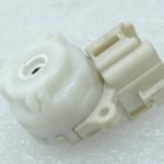 Oriģināls Toyota RAV4 II XA20 aizdedzes slēdzis 8445052010 84450-52010