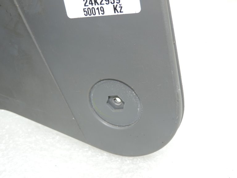 Oriģināls Toyota RAV4 II XA20 aizmugurējās centrālās konsoles pārsegs pelēks 55630-42010-B0