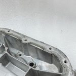 Toyota RAV4 II XA20 2.0 D-4D eļļas tvertnes augšējās daļas 1210127011