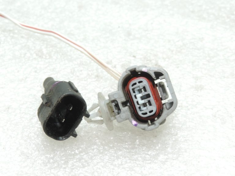 Oriģinālais 1999-2008 Avensis Corolla Yaris Starlet ārējās temperatūras sensors ar kabeli