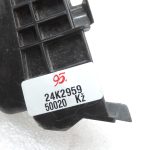 Oriģināls Toyota Auris E15 Aizmugurējā bampera kronšteins Augšējais labais 5257502070