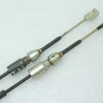 Oriģinālā Toyota RAV4 II (XA20) 2.0 VVT-i manuālās pārnesumkārbas pārslēgšanas trose 3382242040