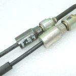 Oriģinālā Toyota RAV4 II (XA20) 2.0 VVT-i manuālās pārnesumkārbas pārslēgšanas trose 3382242040