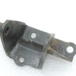 Toyota RAV4 II (XA20) 2.0 VVT-i 1AZFE Aizmugurējā motora stiprinājuma kronšteins 1232128050
