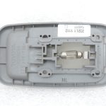 Oriģināls Toyota RAV4 XA20 XA10 iekšējais apgaismojuma lukturis 8124012060B1