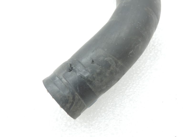 Oriģinālā Toyota Avensis 2.0d/2.2d sildītāja dzesēšanas šķidruma izplūdes šļūtene 8724505640