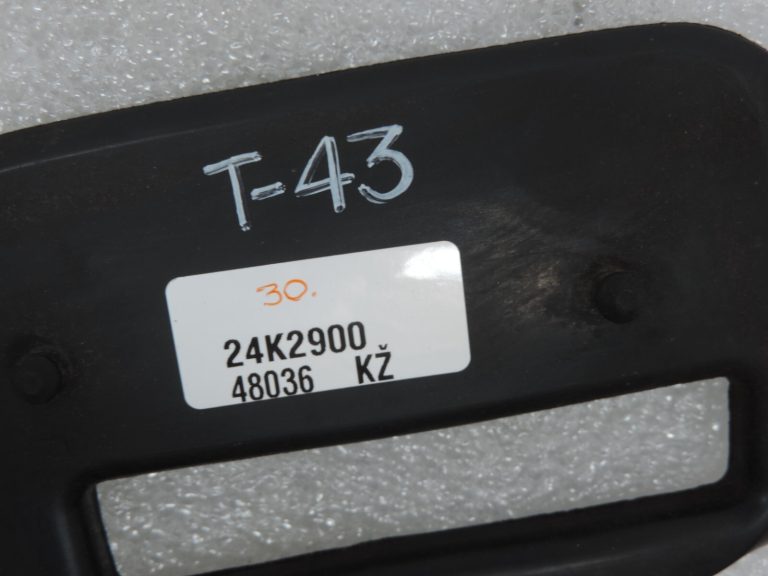 Oriģināls Toyota RAV4 II (XA20) kreisās jumta sliedes aizmugurējā vāciņa blīvējums 6348942010
