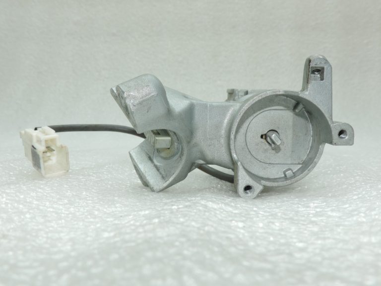 Oriģināls Toyota RAV4 II (XA20) aizdedzes slēdzenes korpuss 4528042100 4528042120