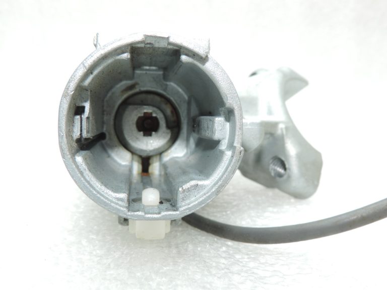 Oriģināls Toyota RAV4 II (XA20) aizdedzes slēdzenes korpuss 4528042100 4528042120