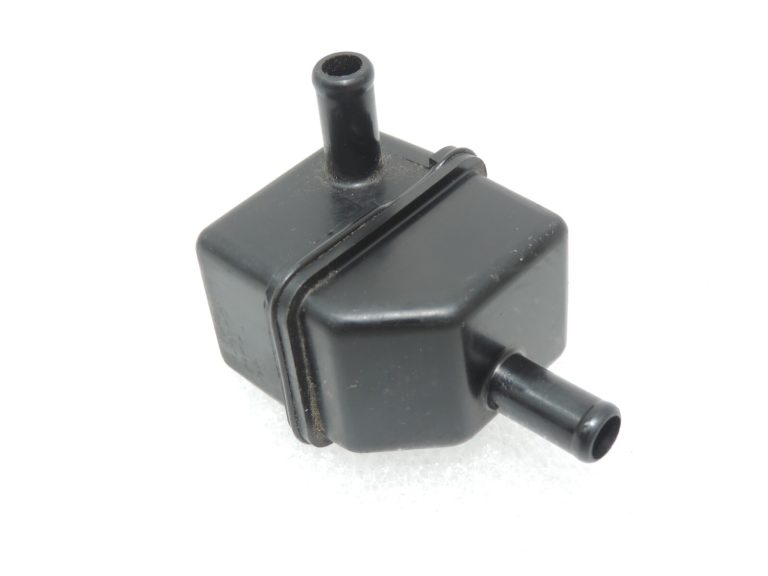 Oriģināls Toyota RAV4 II (XA20) 1.8i vakuuma rezervuāra vakuuma vārsts 2571962040