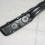 Oriģinālā Toyota RAV4 II (XA20) jumta sliedes kreisās, melnas 6347042021B1