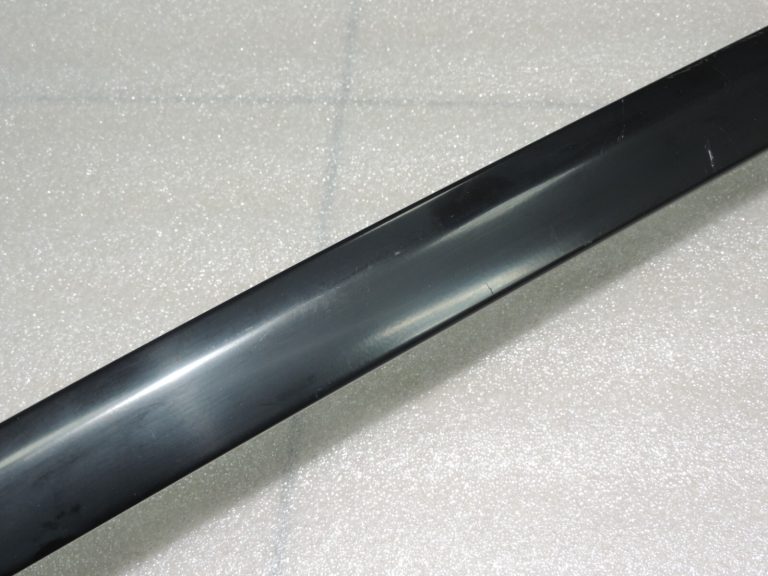 Oriģinālā Toyota RAV4 II (XA20) jumta sliedes kreisās, melnas 6347042021B1
