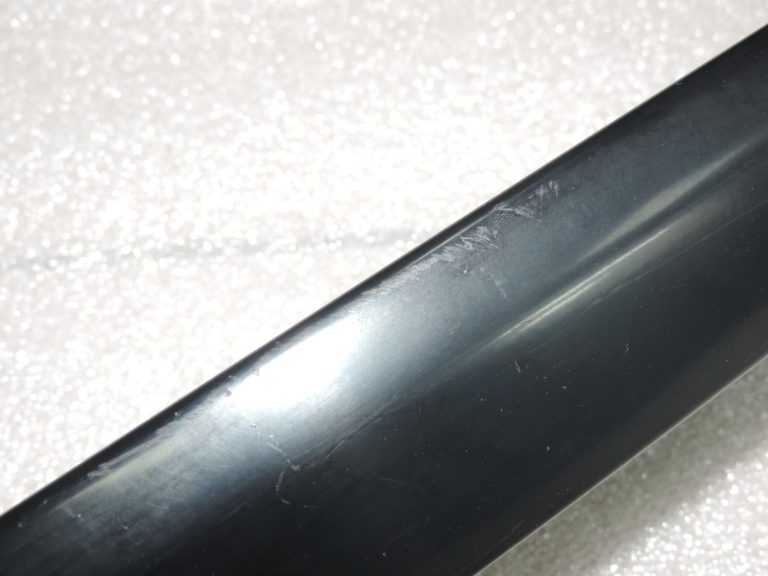 Oriģinālā Toyota RAV4 II (XA20) jumta sliedes kreisās, melnas 6347042021B1