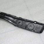Oriģinālā Toyota RAV4 II (XA20) jumta sliedes labajā pusē, melnas 6346042021B1