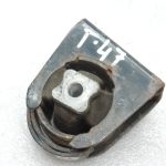 Oriģināls Toyota Avensis T25 2.2d motora stiprinājums priekšējais 123610R010, 12361-0R010