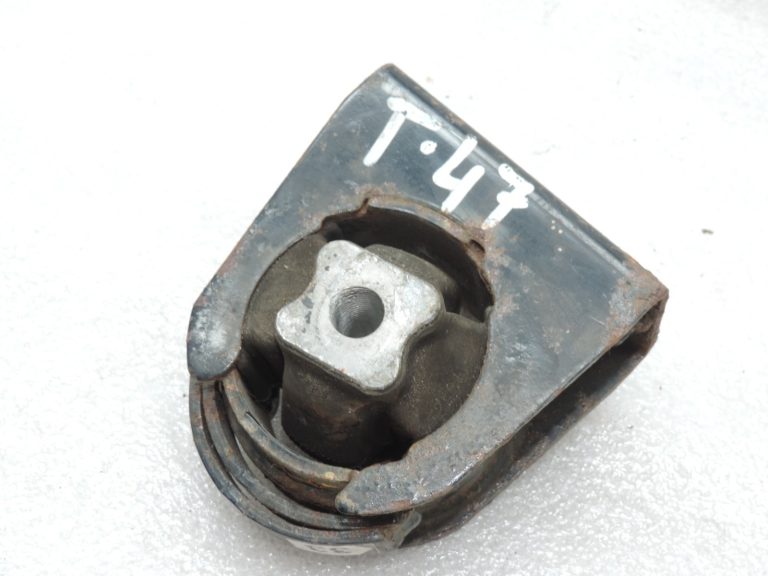 Oriģināls Toyota Avensis T25 2.2d motora stiprinājums priekšējais 123610R010, 12361-0R010