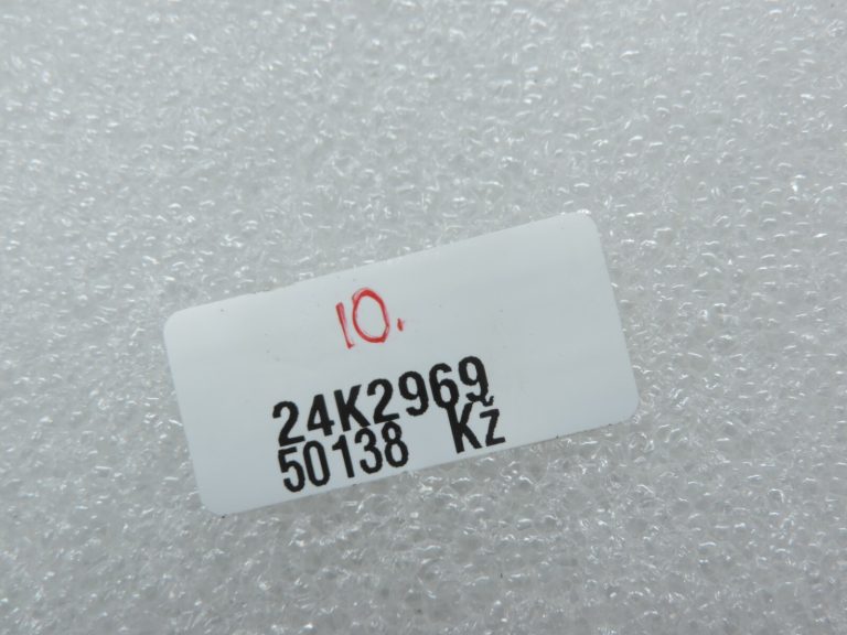 Oriģinālais Toyota Avensis T25 aizdedzes slēdzis Kontaktu slēdzis 8405205020