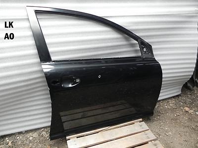 Toyota Avensis II T25 03-08 kombi priekšējās labās durvis Krāsa 209 Priekšējās labās durvis