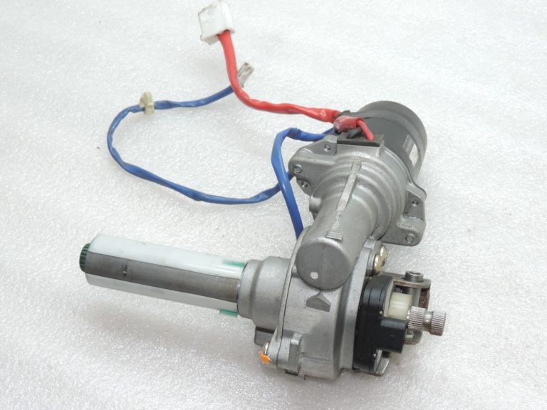 Oriģinālā Toyota Avensis T25 elektriskā stūres statīva stūres iekārta 4525005531, 45250-05531